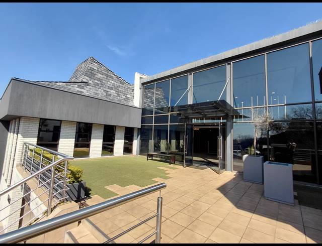277M² OFFICE TO LET IN HURLINGHAM